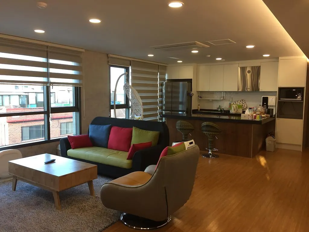 Seoul Crown 88 Guest House